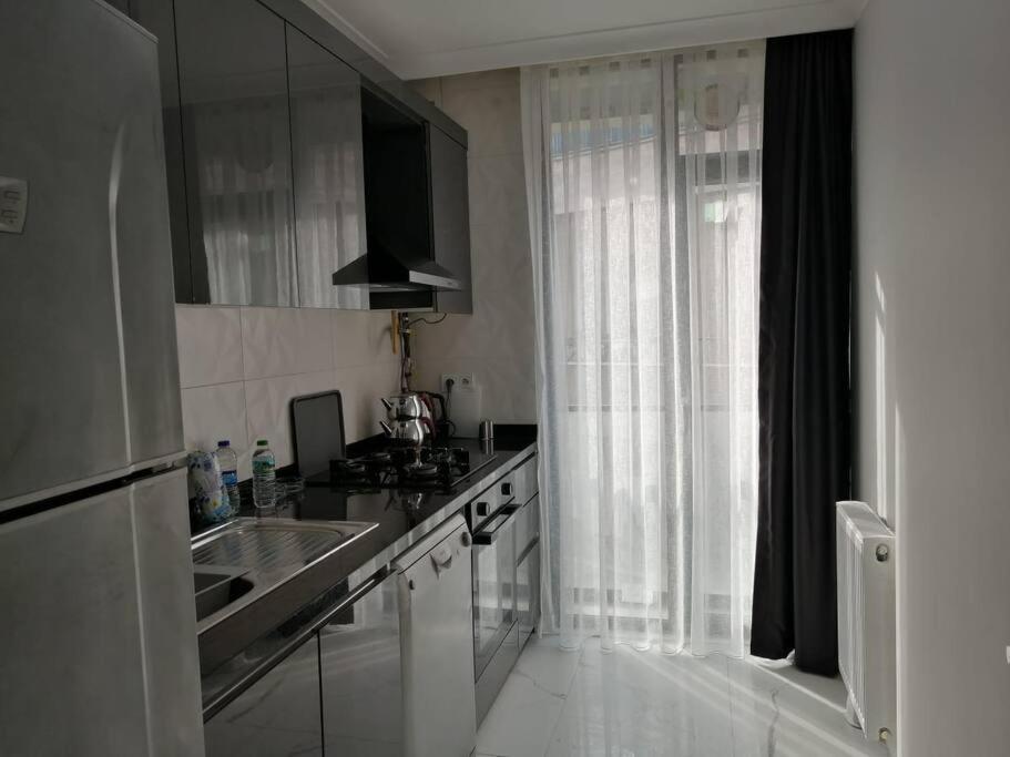 Sisli Apartment, 2 Bedrooms, 250 M Metro, New Modern Residence Istanbul Eksteriør bilde